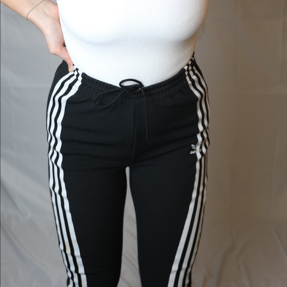 Adidas UO exclusive black 3 stripe track pants - Picture 1 of 5